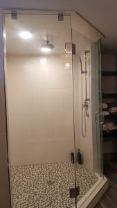 Custom 10mm Tempered Shower with Glass Corner Shelves